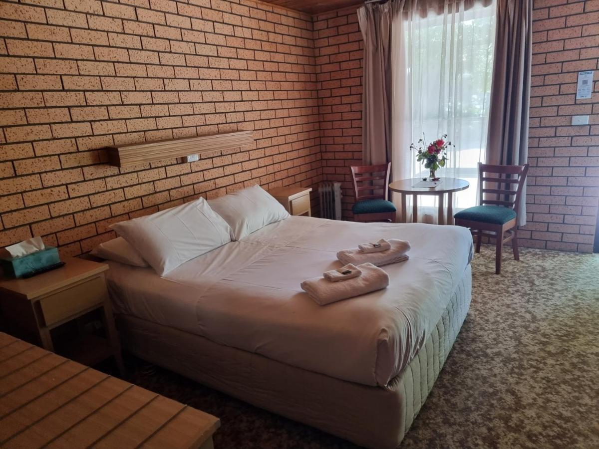 La Cochon Rose Motel Saint Arnaud Dış mekan fotoğraf