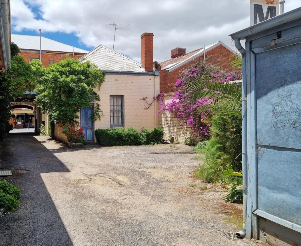 La Cochon Rose Motel Saint Arnaud Dış mekan fotoğraf